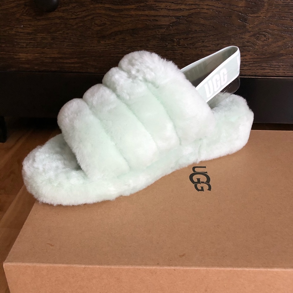 UGG WOMEN'S FLUFF YEAH SLIDE IN RETRO MINT